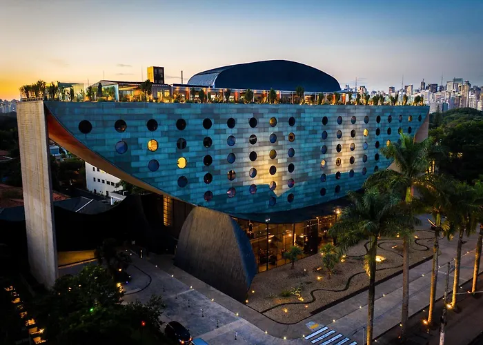 Hôtel avec piscine: Hotel Unique