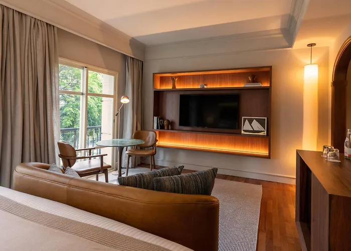 Luxury hotel only: Gran Estanplaza Berrini